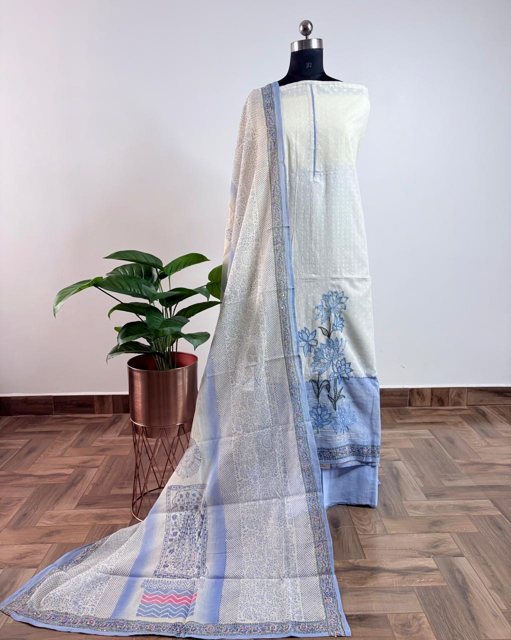 OFFWHITE & BLUE - COTTON SUIT SET