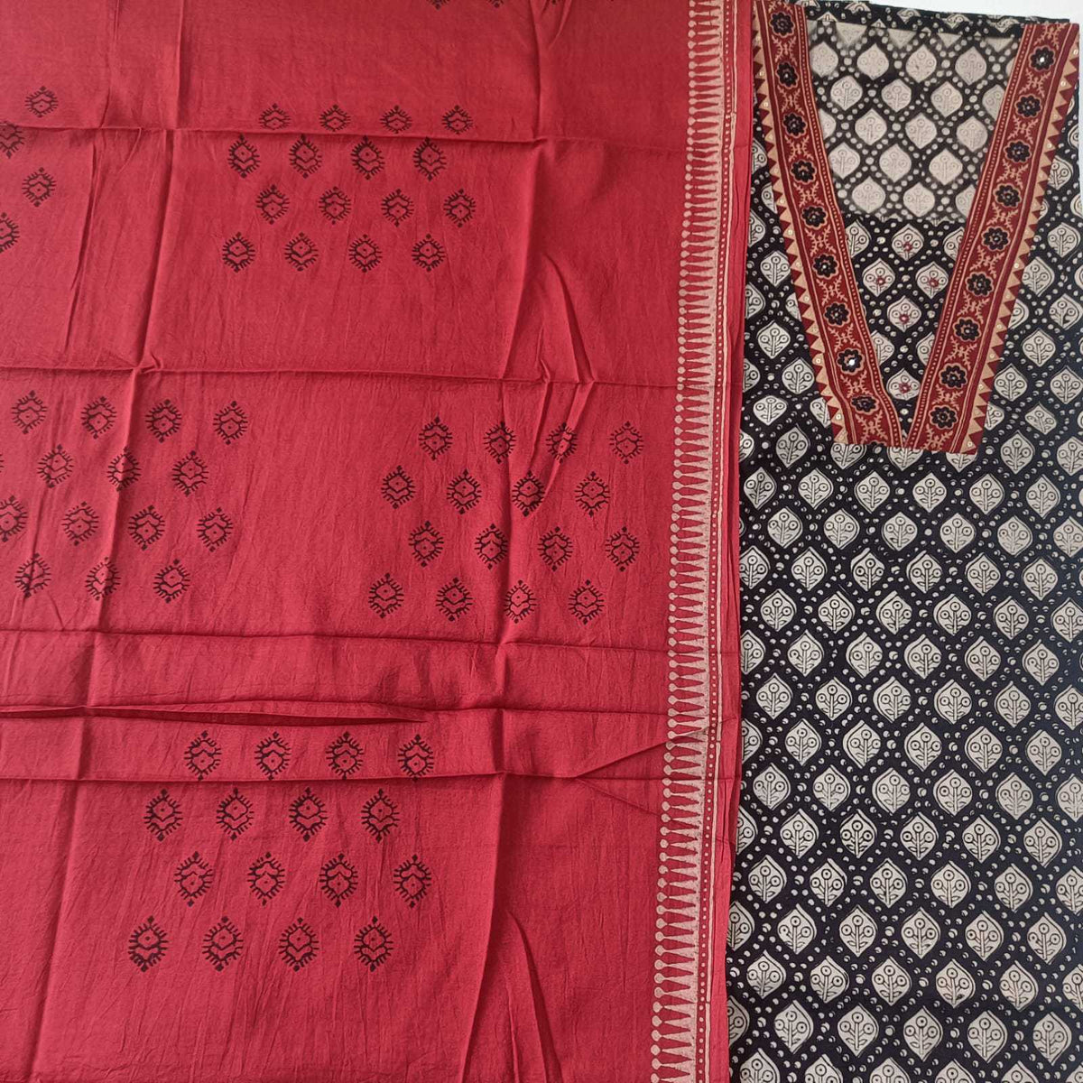 BLACK & MAROON - HANDLOOM COTTON - 3 PC SUIT SET - TOP,BOTTOM & DUPATTA