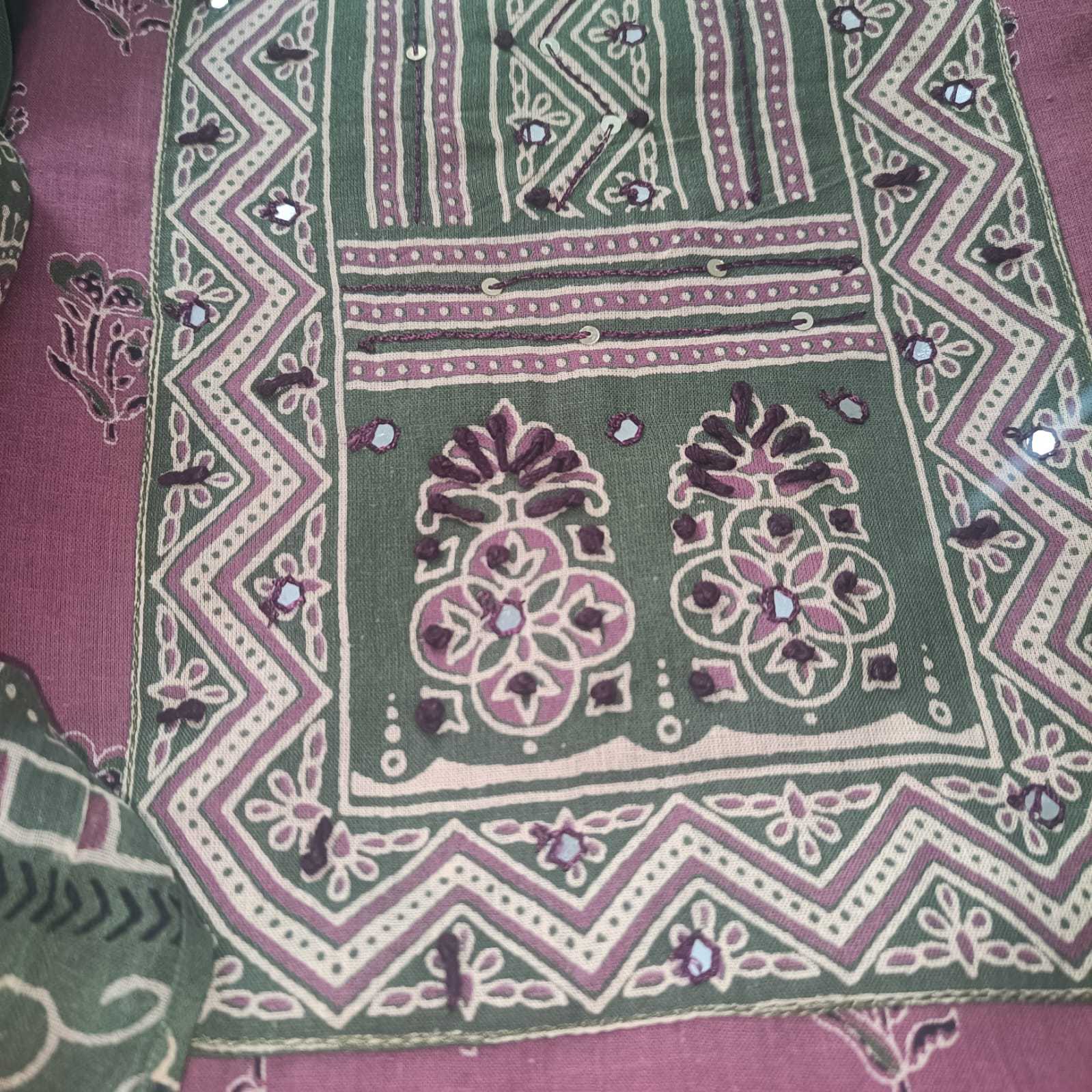 ONION PINK & GREEN - AJRAKH COTTON - 3 PC SUIT SET - TOP,BOTTOM & DUPATTA