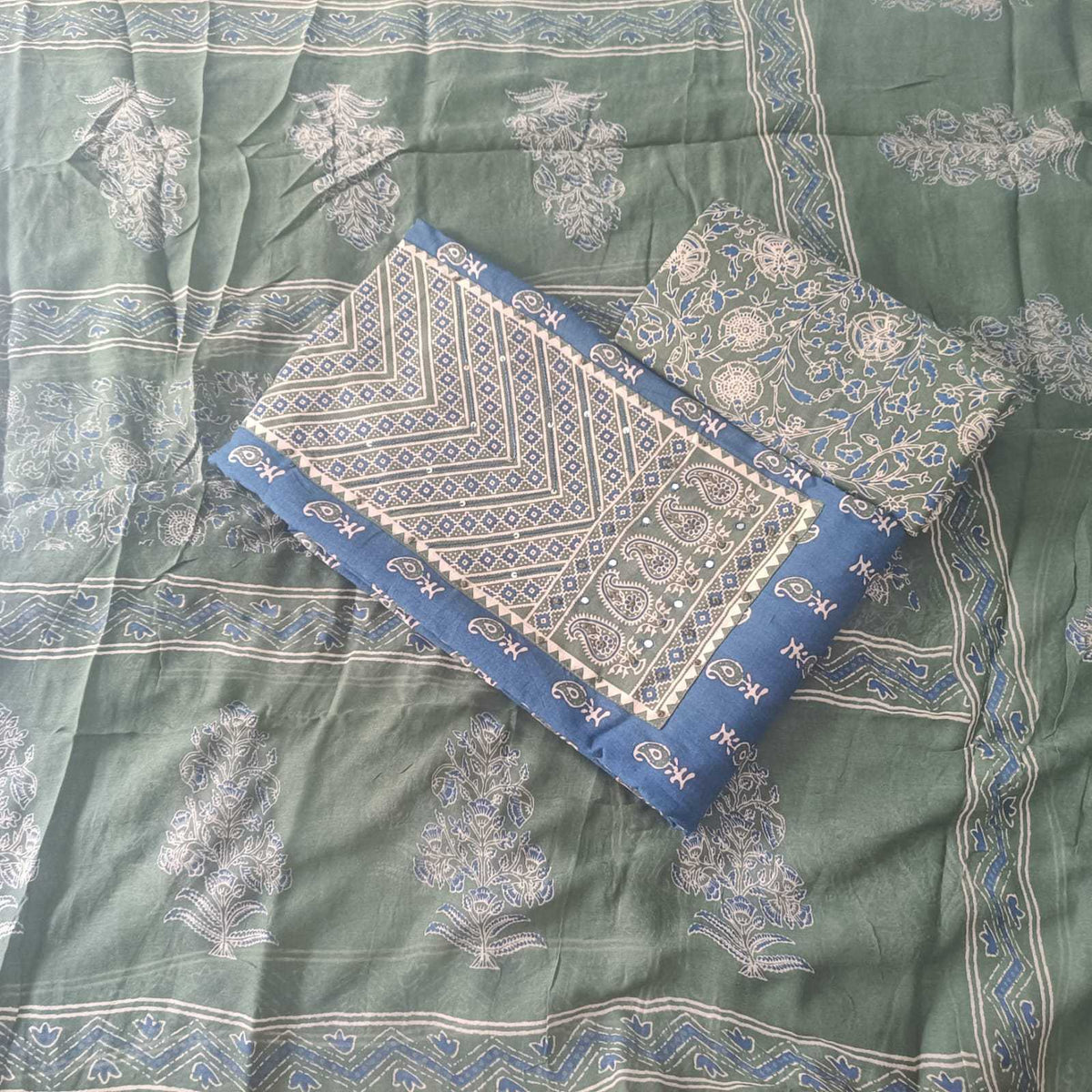DARK BLUE & GREEN -AJRKAH COTTON - 3 PC SUIT SET - TOP,BOTTOM & DUPATTA