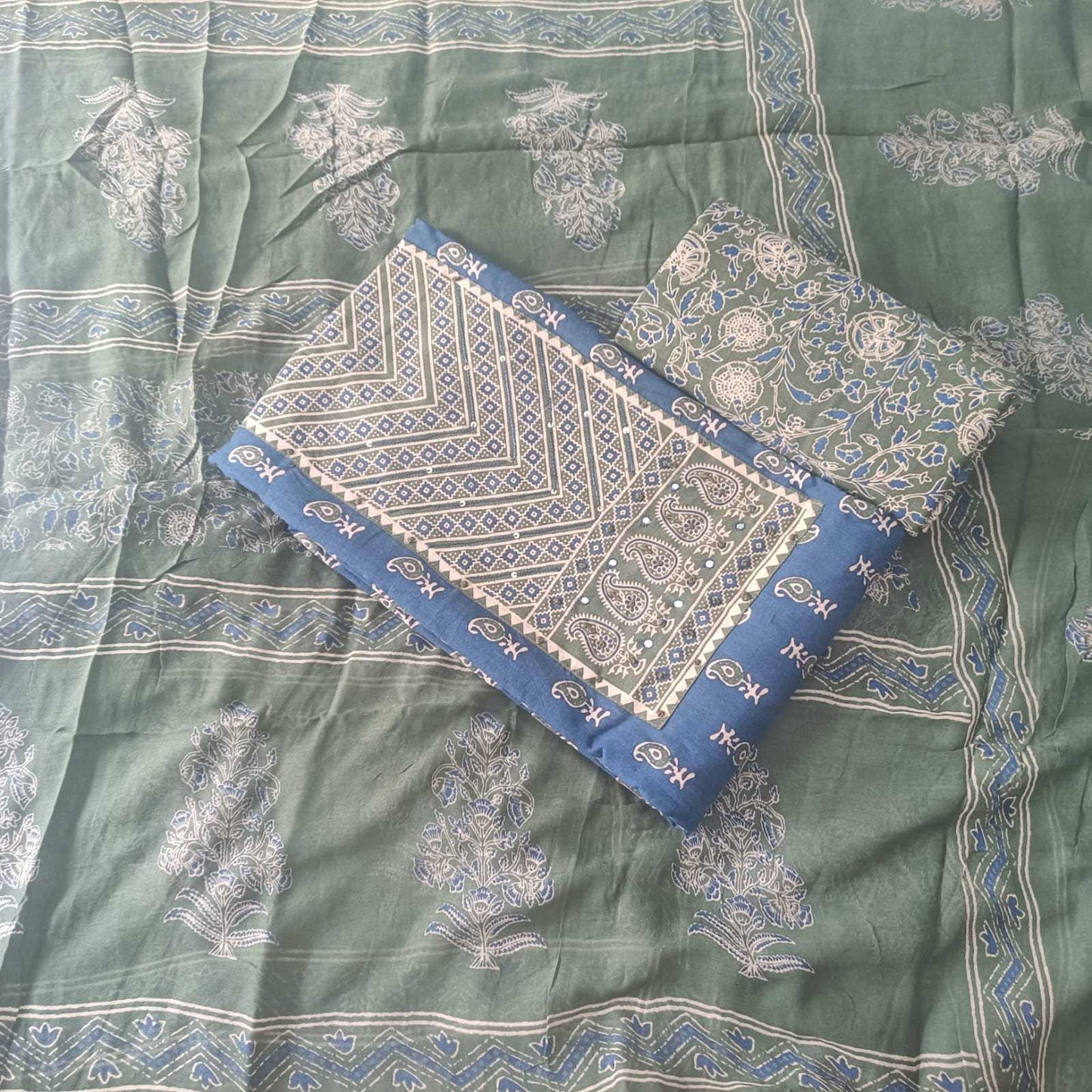 DARK BLUE & GREEN -AJRKAH COTTON - 3 PC SUIT SET - TOP,BOTTOM & DUPATTA