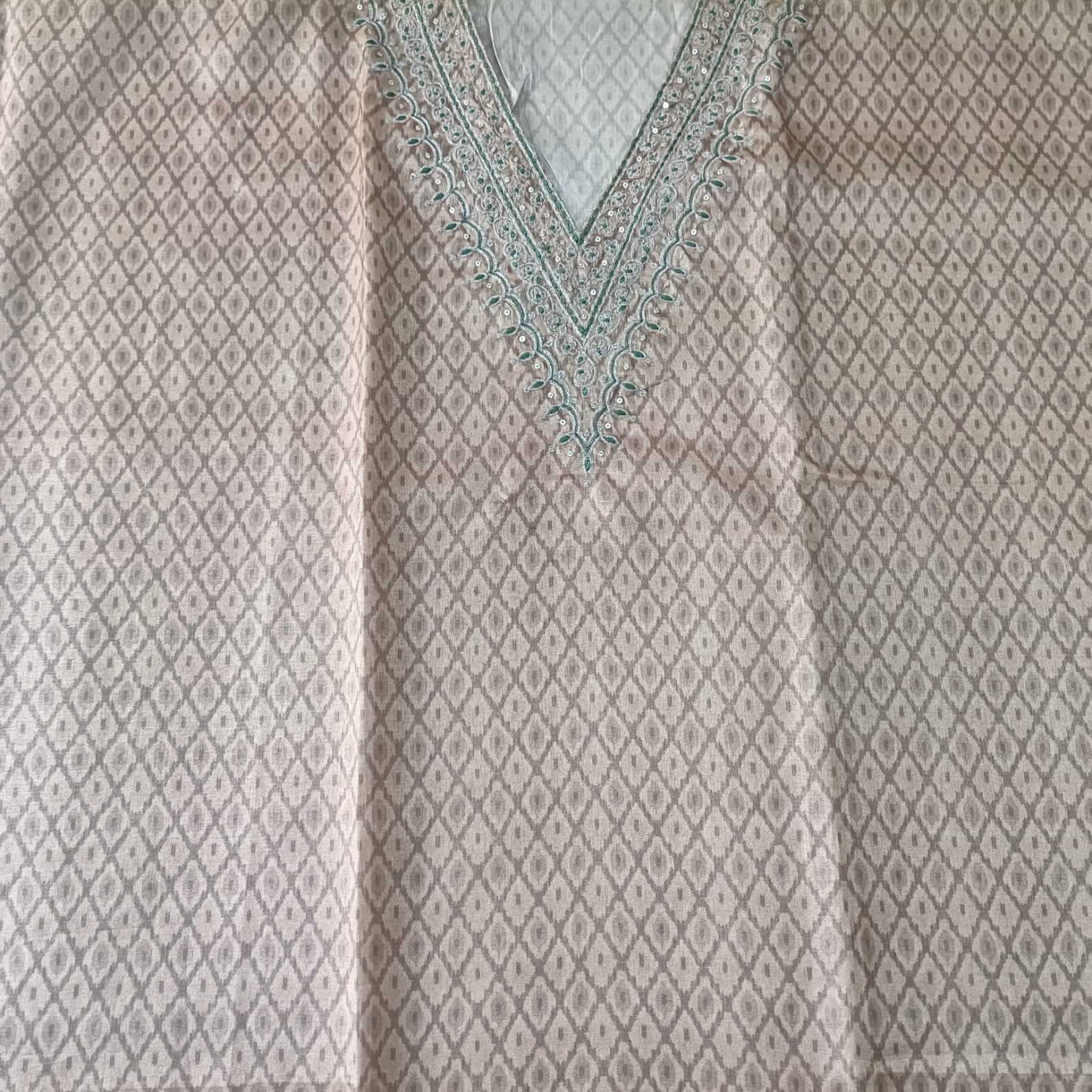 IVORY BIEGE CHANDERI PRINTED & EMBROIDERED SUIT WITH PRINTED SILK DUPATTA