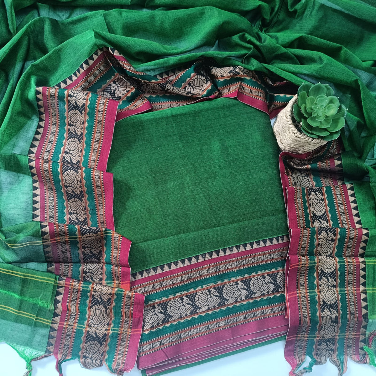 PARROT GREEN - DHARWAD COTTON SUIT SET