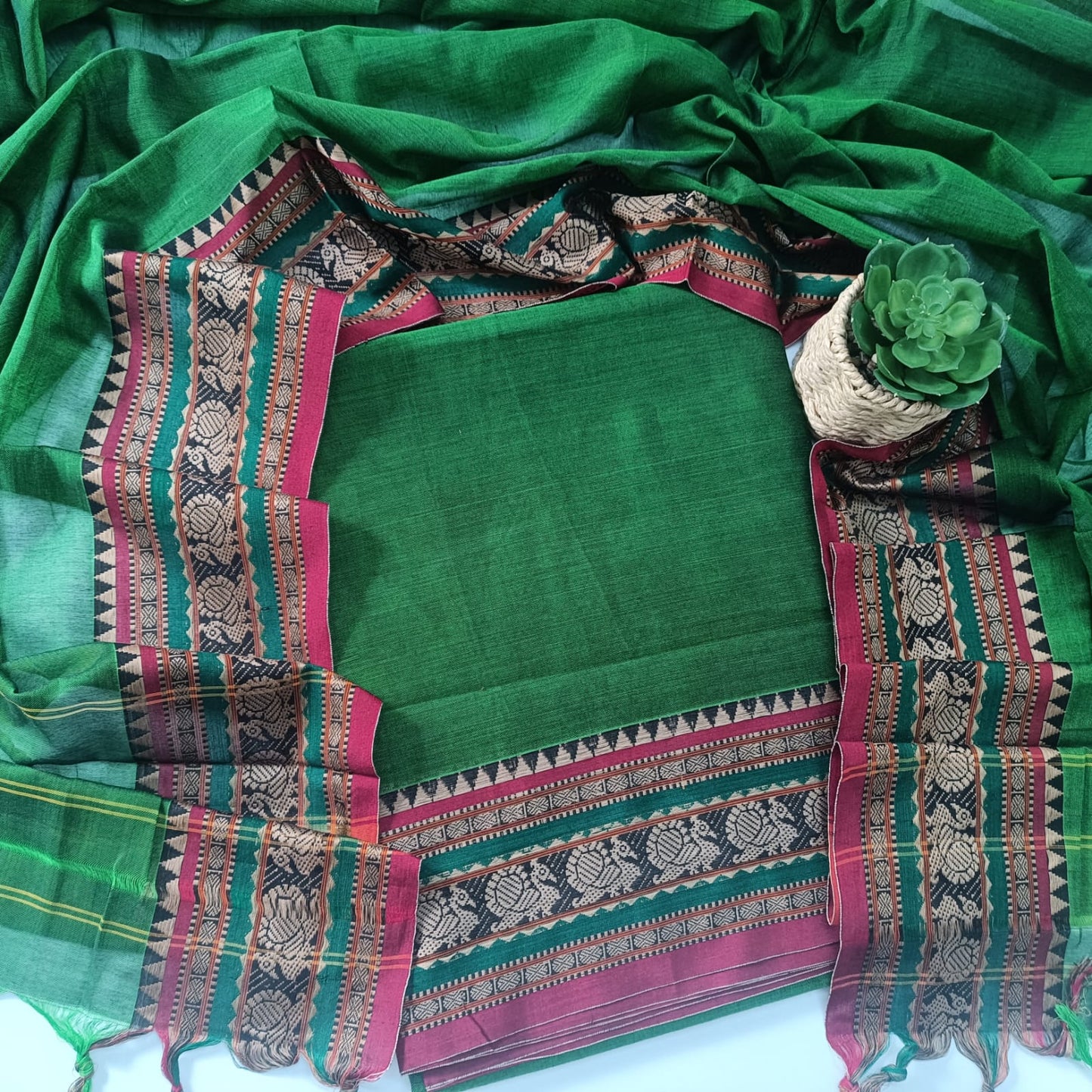 PARROT GREEN - DHARWAD COTTON SUIT SET